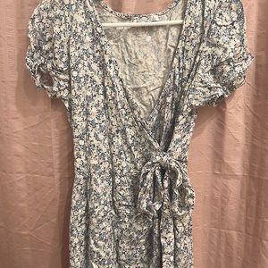 Summer dress hardly worn!!